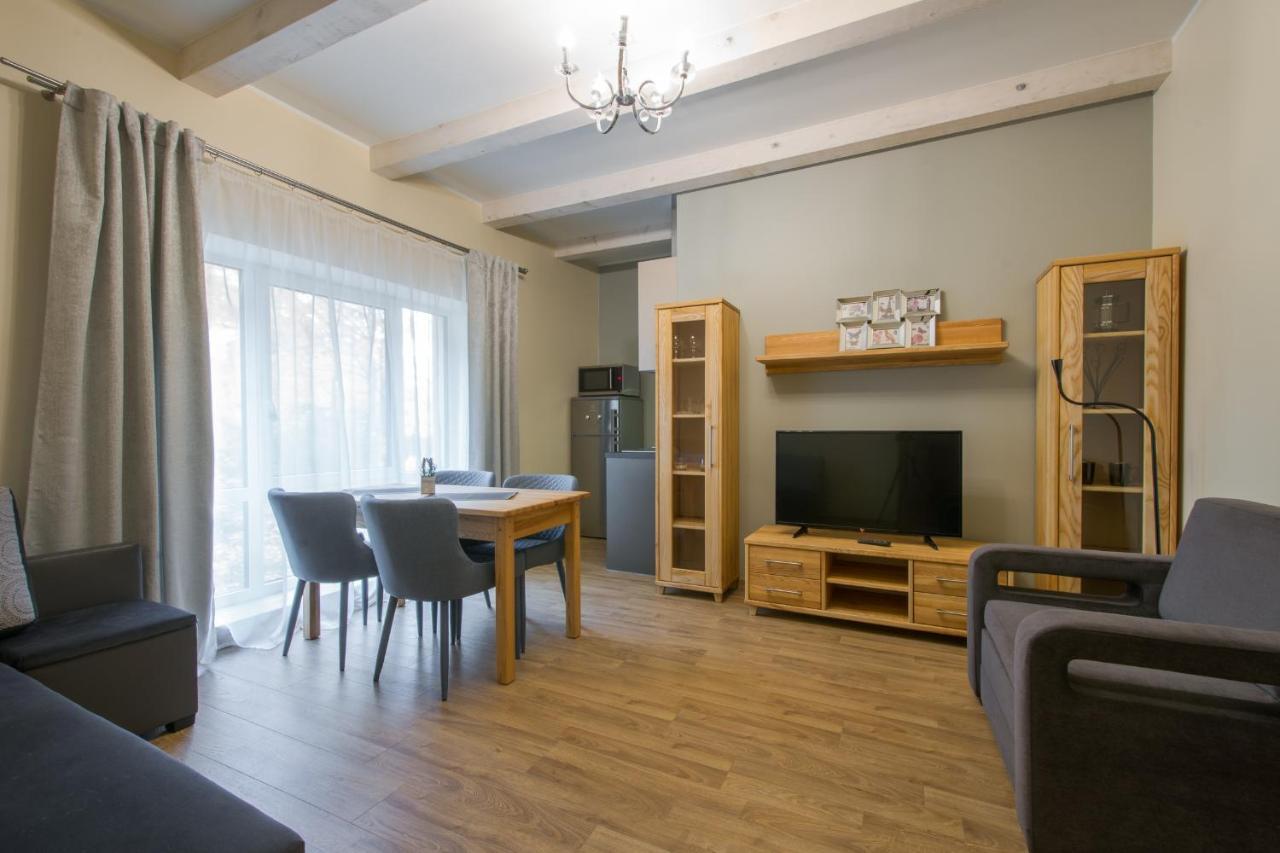 Barona Apartamenti Aparthotel Liepaja Ruang foto