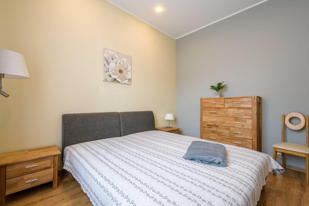 Barona Apartamenti Aparthotel Liepaja Bagian luar foto